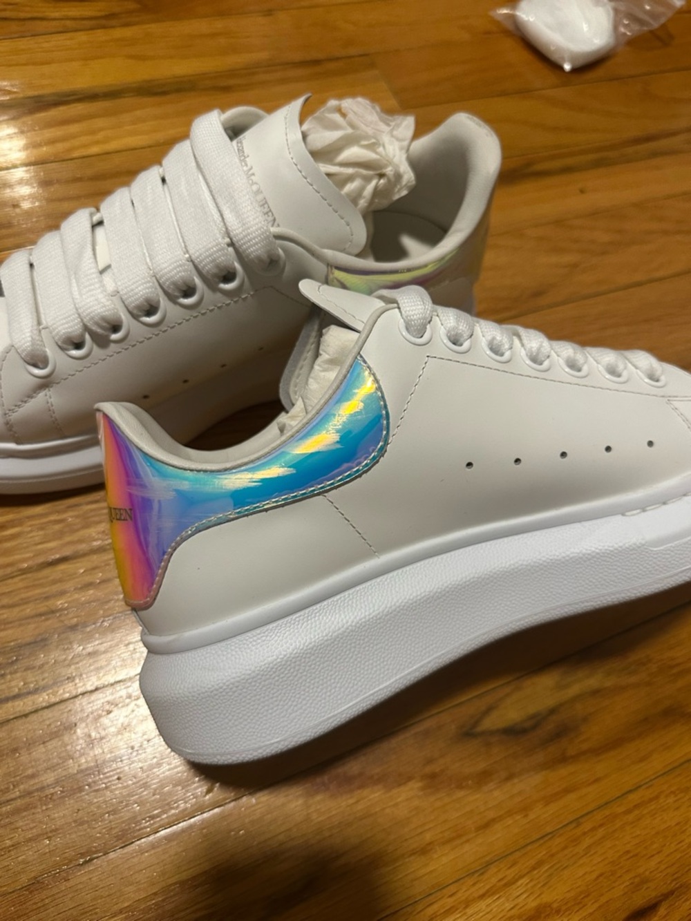Alexander McQueen Oversized Sneakers – White / Shock Pink Prism EU 37.5